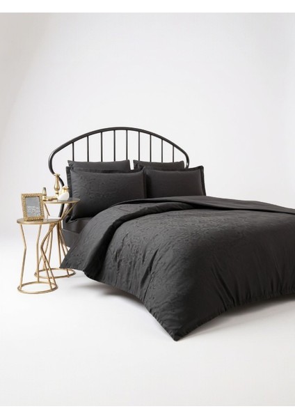 Ornament Çift Kişilik Jakarlı Pamuk Saten Nevresim Takımı – Lüks, Yumuşak Dokulu