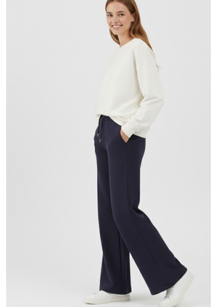 Pamuklu Kadın Eşofman Altı Yüksek Bel Lacivert Flare Fit Geniş Paça Ipli Cepli Esnek Yumuşak Likra