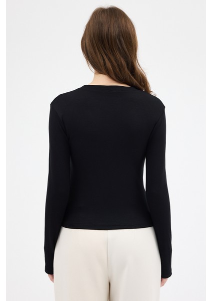 Siyah Premium/Viskoz Yumuşak Kumaşlı Parmak Geçmeli Crop Bluz 8162A