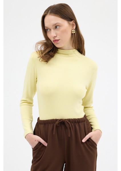 Sarı Yarım Boğaz Uzun Kollu Body 2069 modelleri