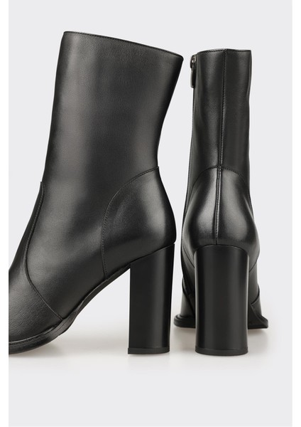 Siyah Deri Kadın Yüksek Topuk Bot fırsatları
