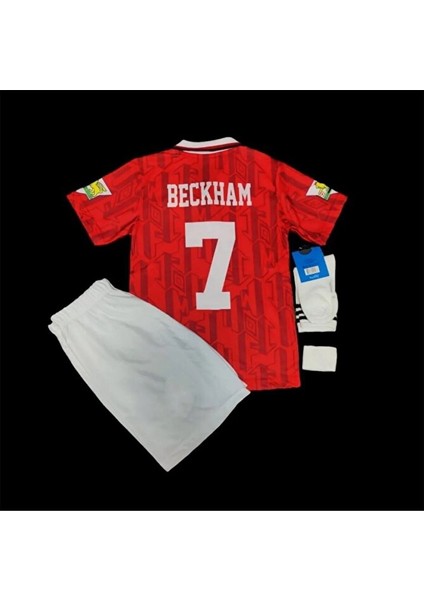 Mânchester/unîted 92/93 Sezonu D.a.v.i.d B.e.c.k.h.a.m Nostalji Çocuk Forması 4'lü Set modelleri