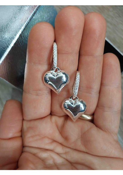 Zirkon Taşlı Kalp Sallantılı 925 Ayar Küpe fiyatları
