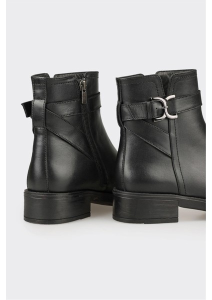 Siyah Deri Kadın Günlük Bot fırsatları