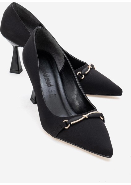 Kadın Ön Aksessuarlı Topuklu Ayakkabı; Siyah Cilt