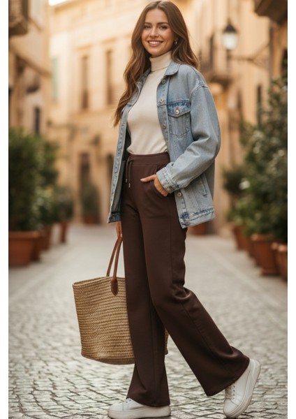 Pamuklu Kadın Eşofman Altı Yüksek Bel Flare Fit Geniş Paça Ipli Cepli Esnek Yumuşak Likra Acı Kahve