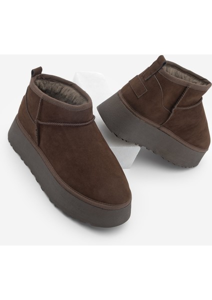 Kadın Kalın Taban İçi Kürklü Yarım Bot Tefis Kahve Süet
