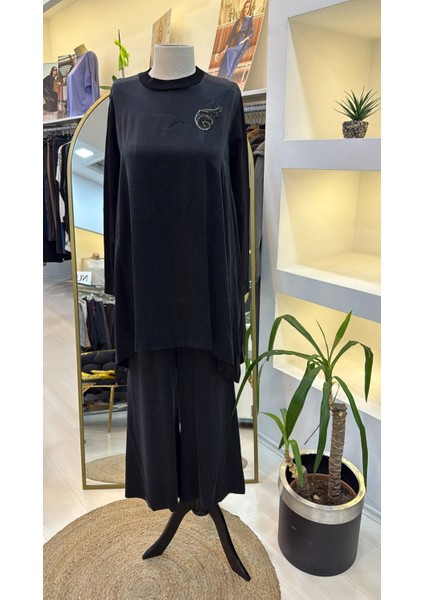 1033 Cupra Ipek Takım - Siyah