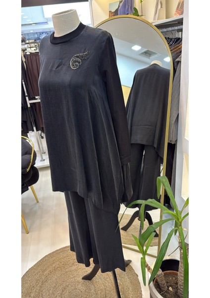 1033 Cupra Ipek Takım - Siyah fırsatları