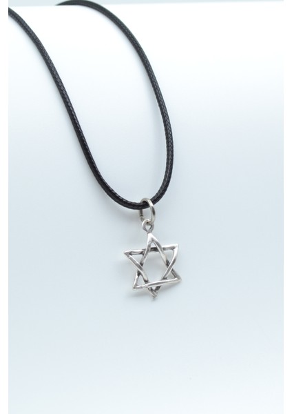 Minimal Pentagram Gümüş Kaplama Deri İp Kolye