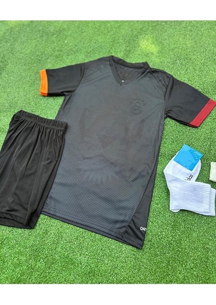 /g'.â.l.a.t.â.s.a.r.â.y 2024-25 Isimsiz Siyah Özel Çocuk Forması 4'lü Set fırsatları