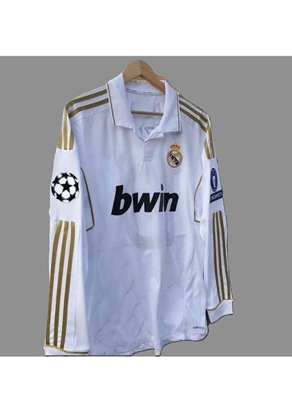 R.e.a.l M.a.d.r.i.d 2011-12 Sezon Mesut Özil Nostalji FORMASI576438534 fiyatları