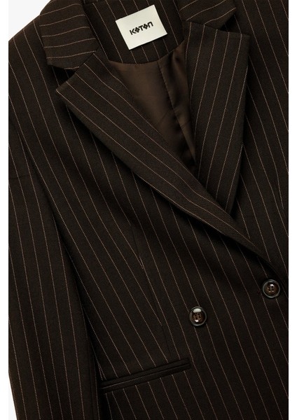 Kadın Koton x Sibil Çetinkaya - Uzun Kollu Cepli Çizgili Kruvaze Blazer Ceket 6WAK50069PW modelleri