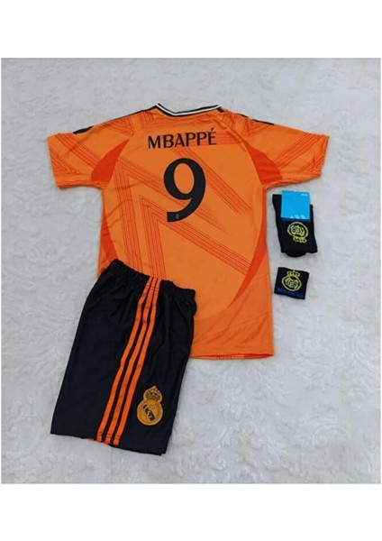 R. Madridd 2024/25 Yeni Sezon Kylian Mbappe Deplasman Çocuk Forması 4'lü (Armalı Set)