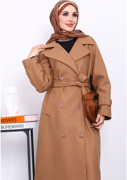 Bisküvi Kruvaze Yaka Kuşaklı Kaşe Kaban modelleri