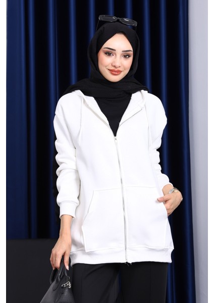 Ekru Cepli Fermuarlı Üç Iplik Şardonlu Hırka