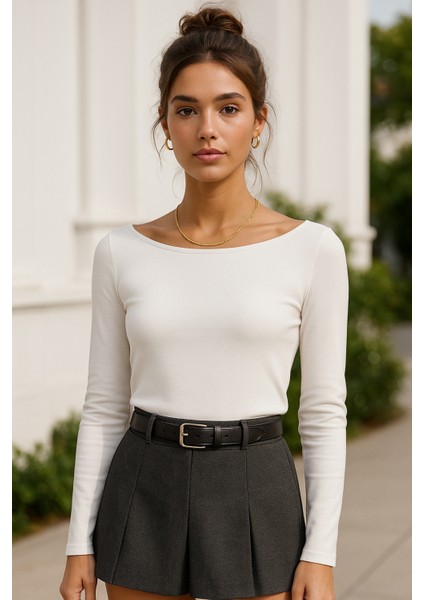 Kadın Ekru Kayık Yaka Uzun Kollu Bluz