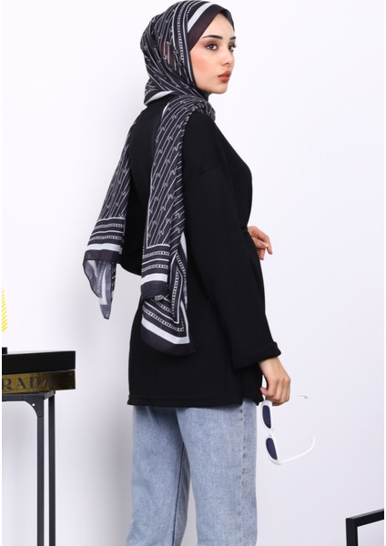 Siyah Yanları Yırtmaçlı Bel İpli Tunik fırsatları