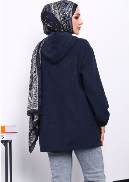 Lacivert Kapüşonlu Düğmeli İnce Kaşe Ceket fırsatları