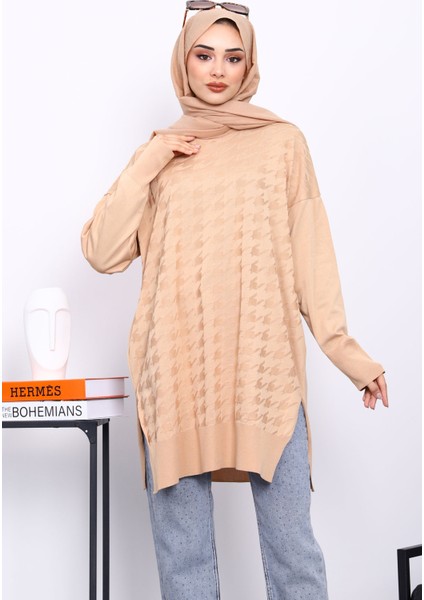 Bisküvi Kazayağı Desenli Soğuk İplik Triko Tunik