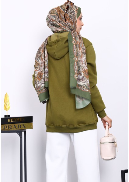 Yağ Yeşili Cepli Fermuarlı Üç İplik Şardonlu Hırka fırsatları