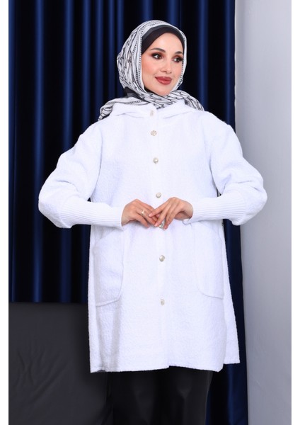 Ekru Kapşonlu Buklet Kaban modelleri