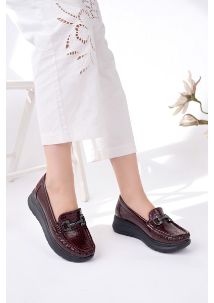 Kadın Bordo Anatomik Taban Rahat Ayakkabı modelleri