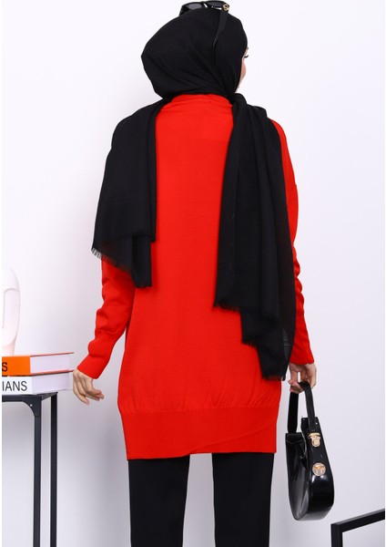 Kırmızı Kazayağı Desenli Soğuk İplik Triko Tunik fırsatları