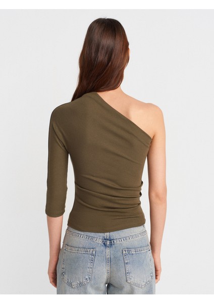 Pile Detaylı Tek Kol Bluz modelleri