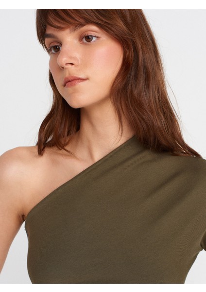 Pile Detaylı Tek Kol Bluz fırsatları