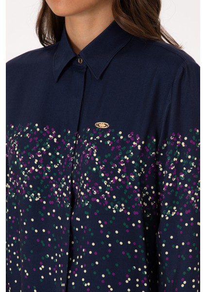 Kadın Lacivert Gömlek Desenli 50308965-VR033