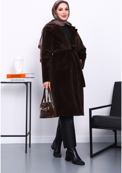 Kahverengi Kruvaze Yaka Cepli Angora Kaşe Kaban modelleri