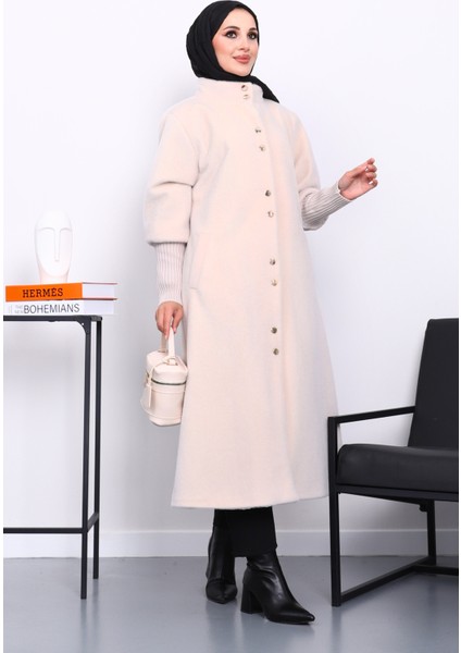 Krem Düğmeli Angora Kaban fiyatları