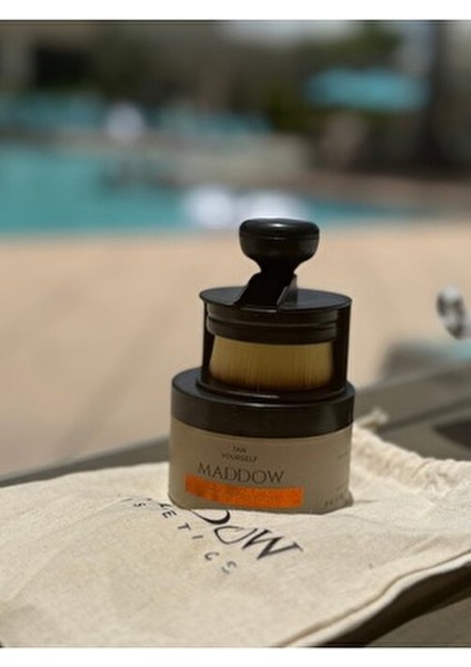 Yoğun Bronzlaştırıcı Güneş Yağı 150 ml Doğal Etkiyle Tüm Ciltler İçin fırsatları