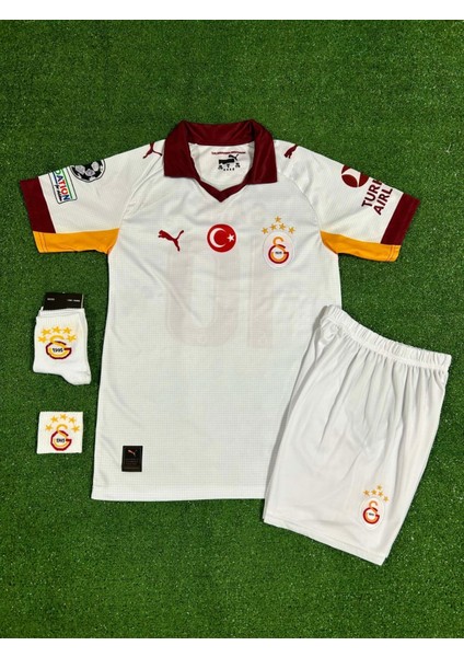 Gâl.àtâ.sar.ây 2025/26 Yeni Sezon Máuro Îcãrdì Deplasman Çocuk Forması 4'lü Set (Beyaz)