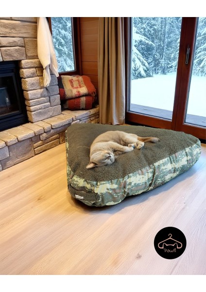 Nest Üçgen Kedi ve Köpek Yatağı fırsatları