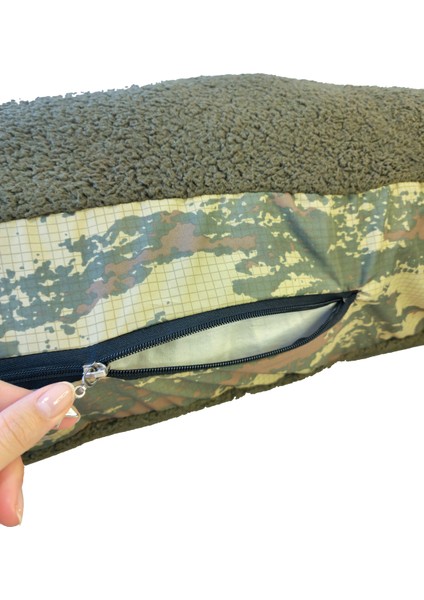 Nest Üçgen Kedi ve Köpek Yatağı indirimleri