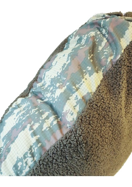 Nest Üçgen Kedi ve Köpek Yatağı