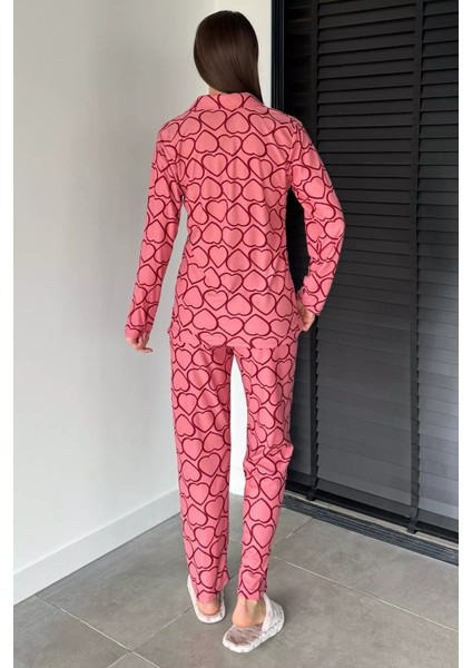Kadın Desenli Ön Düğmeli Uzun Kol Pijama Takımı P-00018757 fırsatları