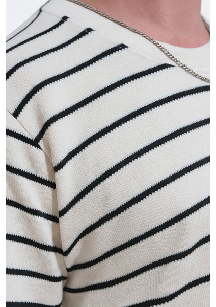 ERKEK SPOR ÖRME TİŞÖRT