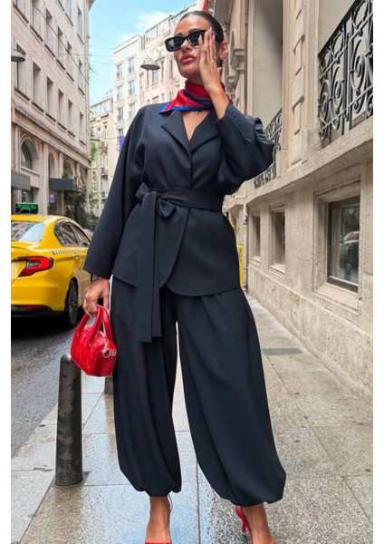 Kadın Kemer Detaylı Blazer Ceket Şalvar Pantolon Şık Takım indirimleri