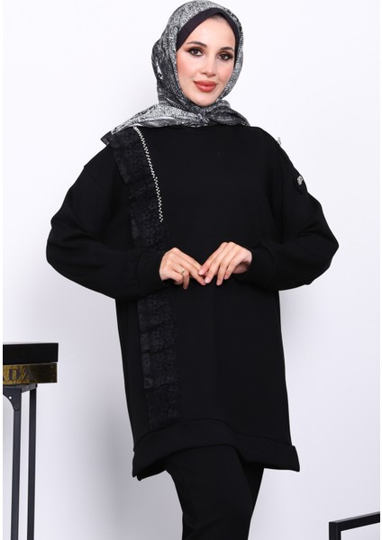 Siyah Dik Yaka Tül İşlemeli Tunik