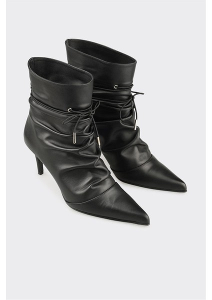 Siyah Deri Kadın Klasik Bot fiyatları