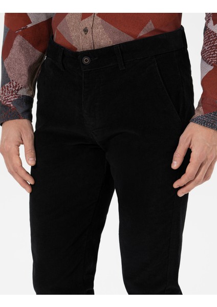 Erkek Siyah Slim Fit Kadife Kanvas Pantolon 50259715-VR046