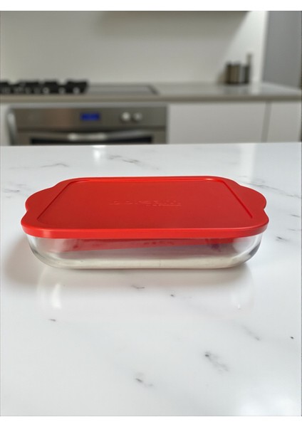 Kapaklı Borcam Kare Fırın Tepsisi Mikrodalga Bor Cam Tepsi Silikon Kapaklı 3200CC tekli borcam tepsi modelleri