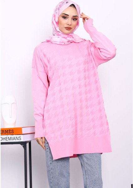 Pembe Kazayağı Desenli Soğuk Iplik Triko Tunik