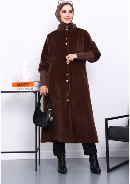 Kahverengi Düğmeli Angora Kaban fiyatları