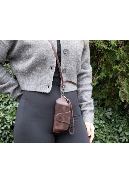 Riviera Deri Askılı Gözlük Kılıfı Kahverengi fiyatları