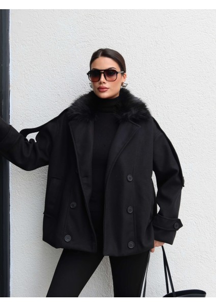 Kürk Yaka Düğmeli Kaşe Ceket