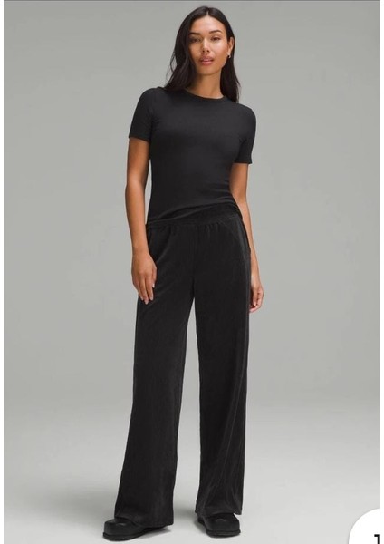 Lululemon Scuba Orta Katlı Geniş Paça Kadife Pantolon , Kadife Eşortman Altı